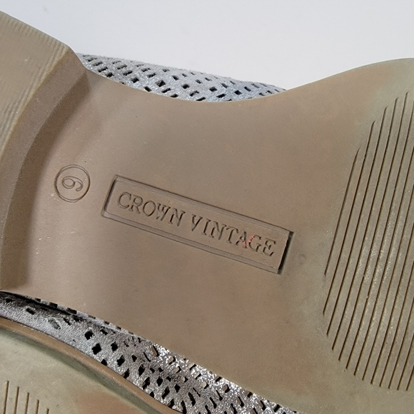 Crown Vintage Silver Metallic Loafers Flats Perforated Size 6 - Picture 15 of 17